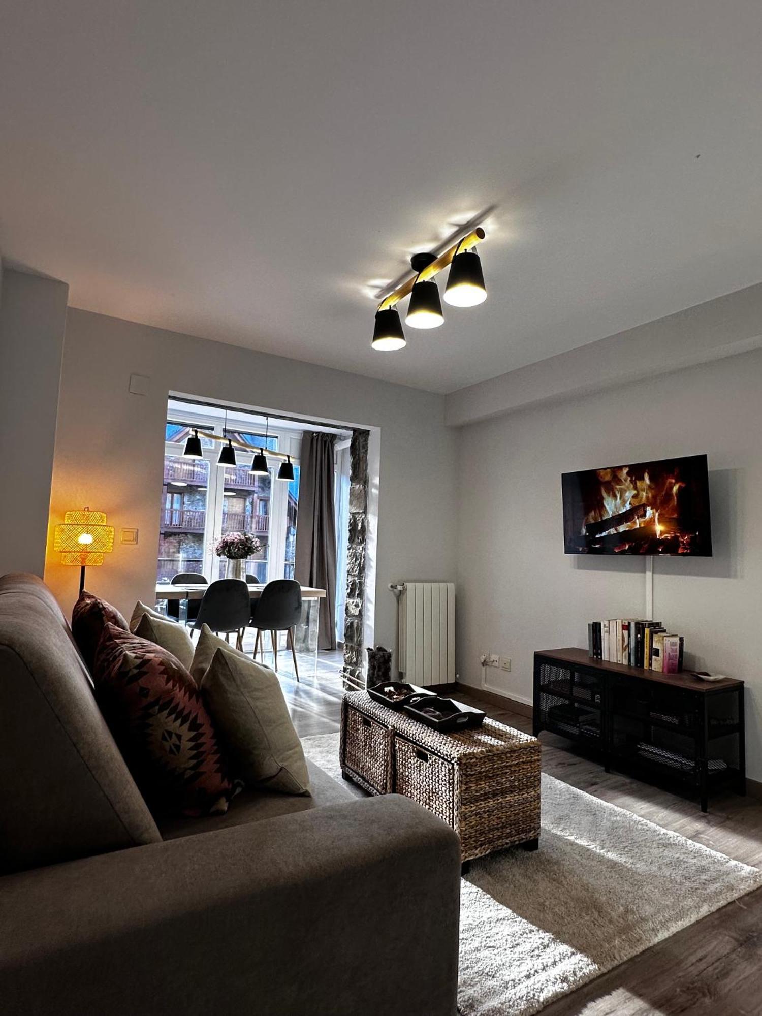 Precioso Apartamento Con Vistas A Pistas Y Garaje Формигал Экстерьер фото